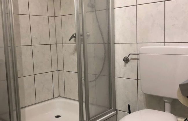 Room in Apartment - Bright Room in the Center of Kempten - Foto 7