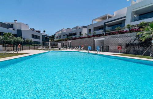 Luxurious South-facing 2 BDR Penthouse Vanian Gardens Estepona with Seaview - Gaya Alegia I - Photo 27