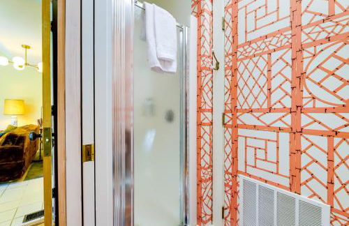 Shared Hot Tub Historic Cottage, Walk to Elm Park - Foto 15