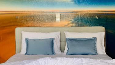 Ouranos Studios - Foto 2