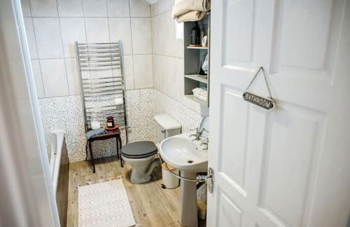 The Old Stable at Blackshaw Farm - Photo 12