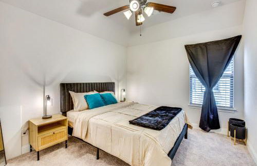 Game Room and Home Theater Retreat Near Omni PGA! - Foto 21