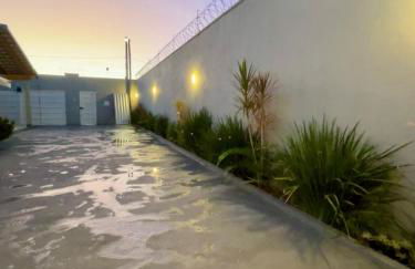 Casa Flat, Suíte, Ar-Cond, Área Gourmet e Garagem - Foto 35