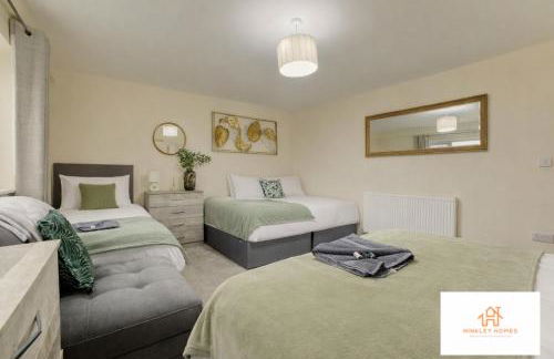 4 BR - Sleeps 12 - Long Stays - Free Parking - Foto 8