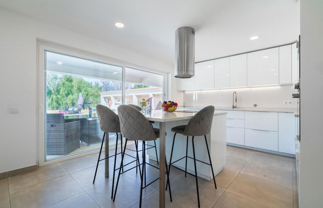 Luxury Almancil Villa With Heated Pool by Ideal Homes - Foto 35