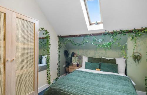 Upbeat Jungle Loft Apartment - Foto 8