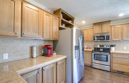 Private Hot Tub and Mountain View Newport Home - Foto 8