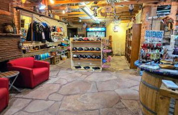 Cabin with a Mountain view 6B - Photo 37