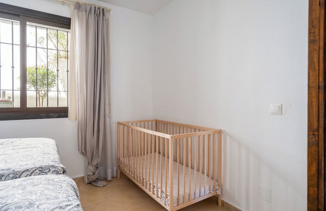 La Casa Bonita - Modern 2BR Apt with Private Terrace. Pool Views - Foto 4