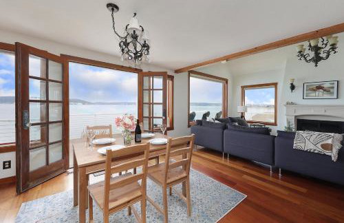 WhidbeyBeachHouse, an Oceanfront Getaway on a Private Beach - Foto 14