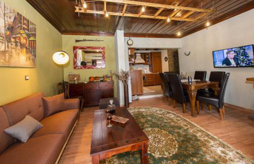 Petra Thea Villa Karitaina - Photo 5