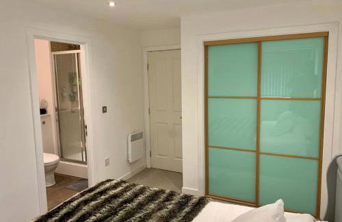 Beautiful modern sea-side apartment in the city - Foto 13