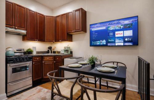 3 Bedroom Cozy Home in Manhattan Valley - Photo 15