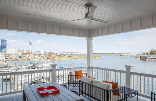 The Capone House-Historic Bayfront Home w/hot tub - Foto 41