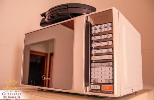 MAIOR NOTA - 2 Quartos com AR CONDICIONADOS SPLIT, Air Fryer, Wi-Fi, Disney Plus, Star Plus, HBO Max, Cadeiras de Praia, Caixa Térmica, Churrasqueira, Rede para Descanso e Chuveirão - 8 pessoas - CONFORTO Máximo - Melhor Localização!! - Photo 28