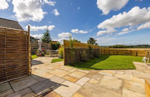 Luxurious Complex: 2 barns together edge of Frome - Photo 46