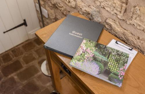 The Coach House at Noelles Cottages - Foto 21