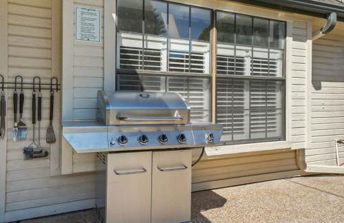 Modern Rustic Oasis Games Cinema UTD Plano Frisco - Photo 37