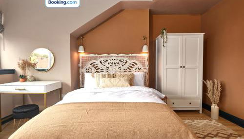 Beautiful 3BDR House By Homebird Property Management Short Lets & Serviced Accommodation Leeds With Free Parking & Free WiFi - Foto 4