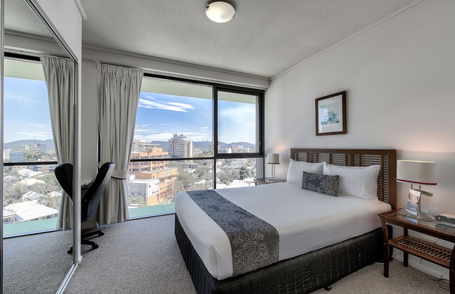 SKD SUITES - Photo 1