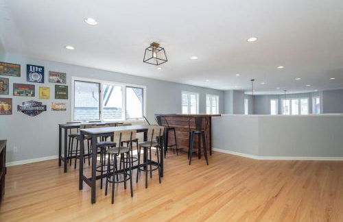 Eclectic Stylish and Cozy Milwaukee Unit - Foto 20