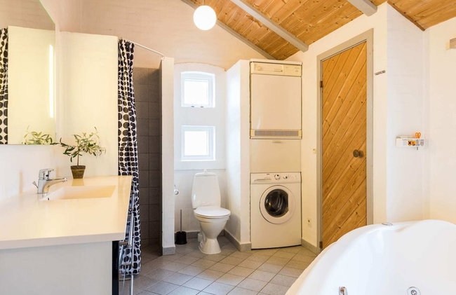 4 Star Holiday Home in Henne - Foto 30
