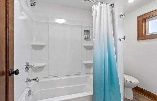 Riverfront Kayaks Bay Access Sleeps 15 - Foto 31