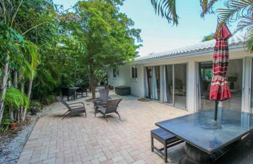 Zen 2BR home 10 min from Siesta Key - Palm Garden - Foto 33
