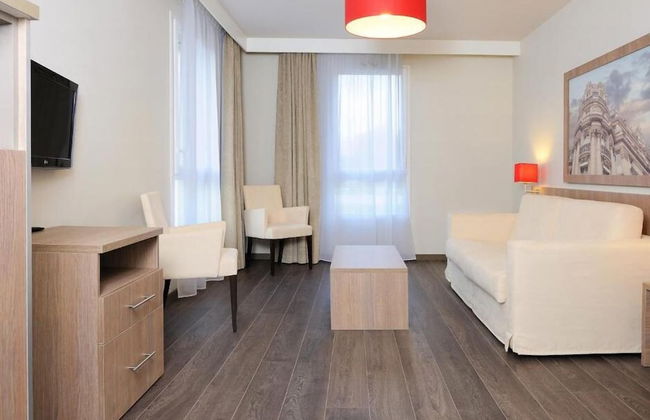 Residhome Paris-Guyancourt - Foto 8