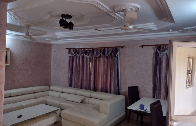 Star Residence - Photo 18