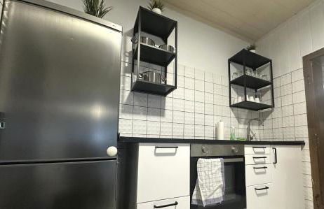 Großzügige Handwerkerwohnung - Viel Platz und voll ausgestattet - Foto 6