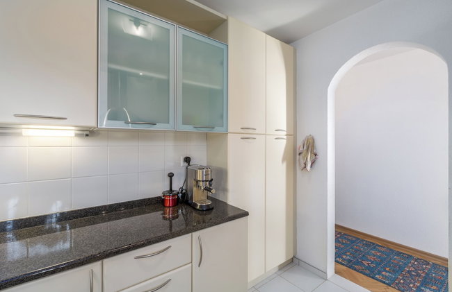 Elegant two-bedroom apartment with terrace in Rovinj - Photo 29