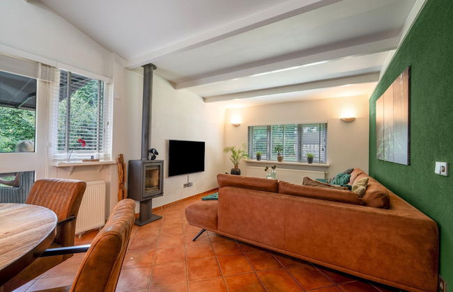 Dog-friendly Stay w/ Spa - Photo 16