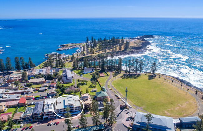 Oceanview Kiama Luxury Coastal Accommodation - Photo 17