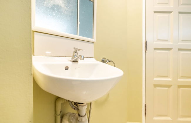 OYO Home 89794 Uncommon 2br Sri Sayang - Foto 29