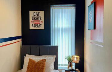 Kimberworth 4 Bedrooms House 8 Beds Close to M1 Suitable For Longer Stay - Foto 8