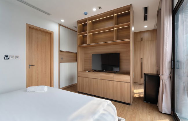 Moonlit Suites Hotel - Photo 48