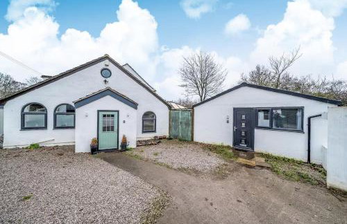 16th-Century Cottage with Separate Studio and Garden, Sleeps 12 - Foto 25