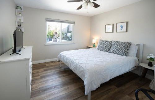 Beach Home in Quiet Neighborhood 5 minutes from the Pier - Foto 68