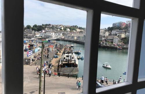 Mariners Cottage - Waters edge Fisherman's Cottage, Harbour & Sea Views & Free Dedicated Parking - Photo 37