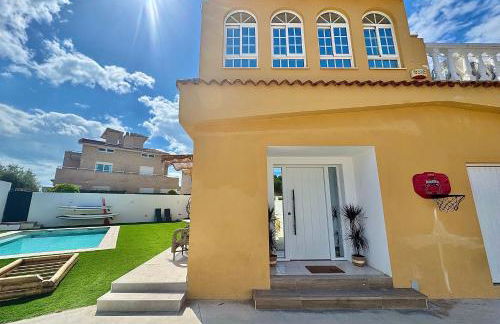 Serena Villa - Photo 25