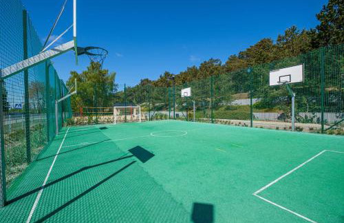 Apartament Leśny Ogród - kompleks Wydma & Las - 200 m do Morza, widok na sosnowy las, leśny ogród o pow 160 m2, bezpłatny parking, faktura VAT, ochrona, plac zabaw, boisko wielofunkcyjne - Photo 15