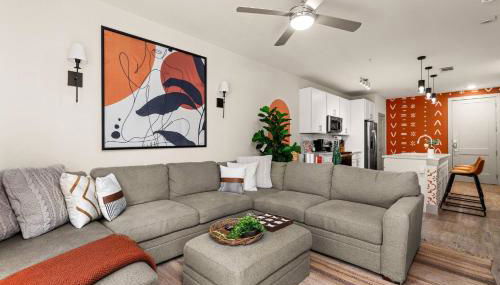 Fiesta San Antonio | On Riverwalk | Infinity Pool - Photo 3, Other