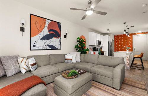 Fiesta San Antonio | On Riverwalk | Infinity Pool - Foto 3