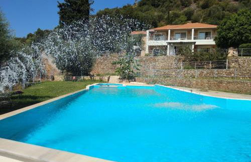 Hotel Theasis - Foto 3