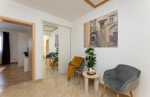 Beautiful Holiday Home "Villa Luka" - Foto 46