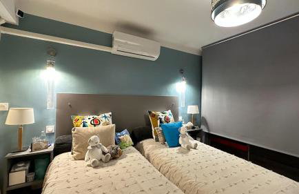 Beautiful renovated luxury apartment terrace parking - Photo 5