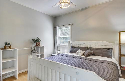 Quiet Lakefront Grand Rapids Cabin on 5 Acres - Foto 15