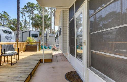 Community Pool and Perks! Nokomis Home 3 Mi to Beach - Foto 21
