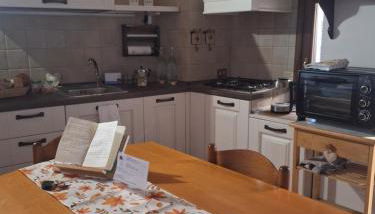 Casa Ernesto-AMICA DEI CICLISTI - Foto 3, stove